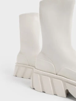 Aberdeen Platform Boots -Charles & Keith 2022 L6 CK1 90280043 09 5