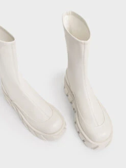 Aberdeen Platform Boots -Charles & Keith 2022 L6 CK1 90280043 09 8