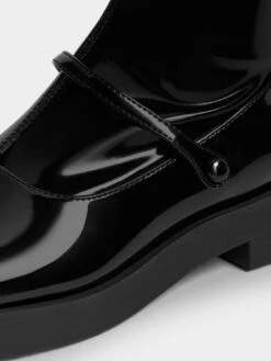 Front-Strap Ankle Boots -Charles & Keith 2023 L7 CK1 90380144 J6 7